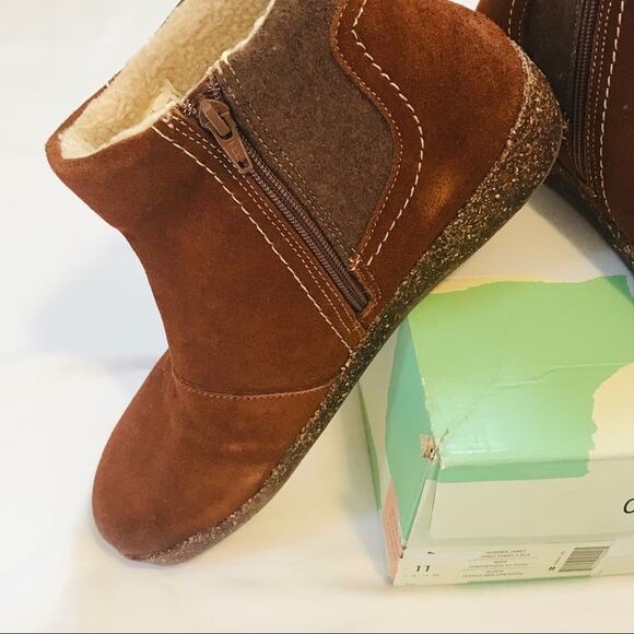 NEW Earth Origins Ankle Boots - Picture 2 of 8